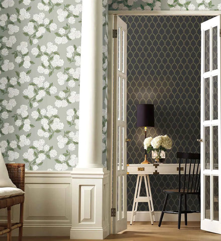 Laurel Wallpaper - Metallic Gold & Black