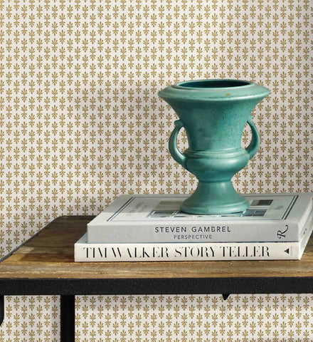 Petal Wallpaper - White & Metallic Gold