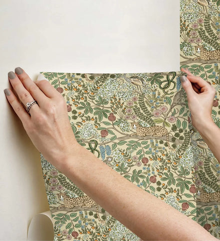 Safari Peel & Stick Wallpaper - Linen