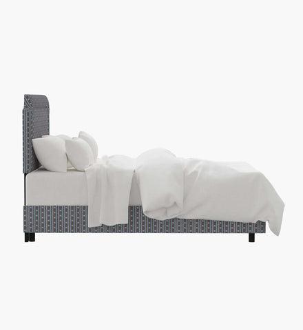 Hampton Bed - Delphine