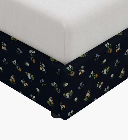 Hampton Bed - Ditsy Dahlia Navy