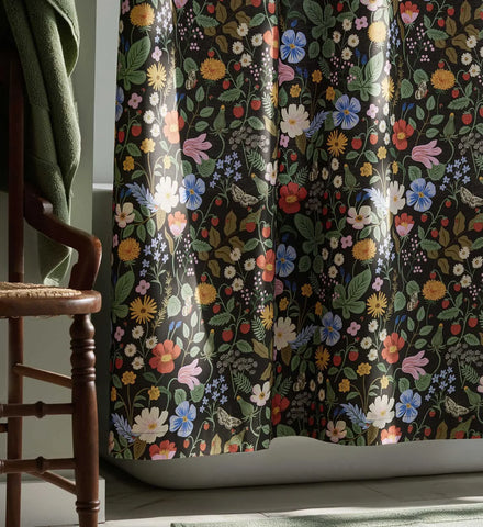 Percale Shower Curtain - Strawberry Fields Black